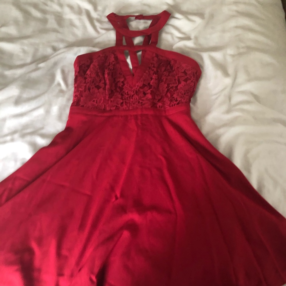 Like new! Lulus Red Lace Mini Dress